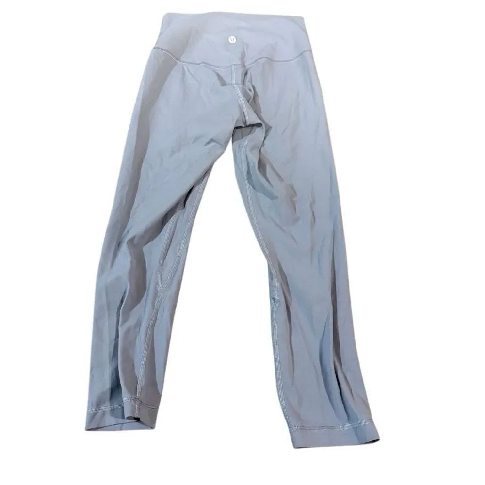 Lululemon periwinkle cropped align leggings size 4